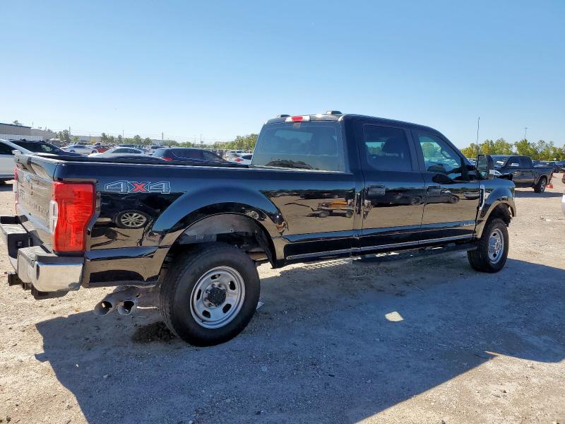 Photo 3 from auction – 2022 FORD F350 SUPER with VIN 1FT8W3BT4NEE16587