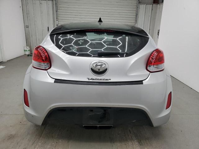 Photo 6 from auction – 2017 HYUNDAI VELOSTER with VIN KMHTC6AD8HU319462