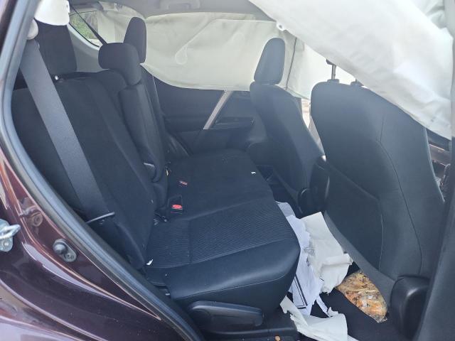 Photo 11 from auction – 2018 TOYOTA RAV4 LE with VIN 2T3ZFREV6JW487653