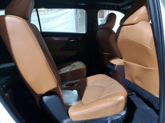 Photo 11 from auction – 2021 TOYOTA HIGHLANDER with VIN 5TDFZRBH8MS084885
