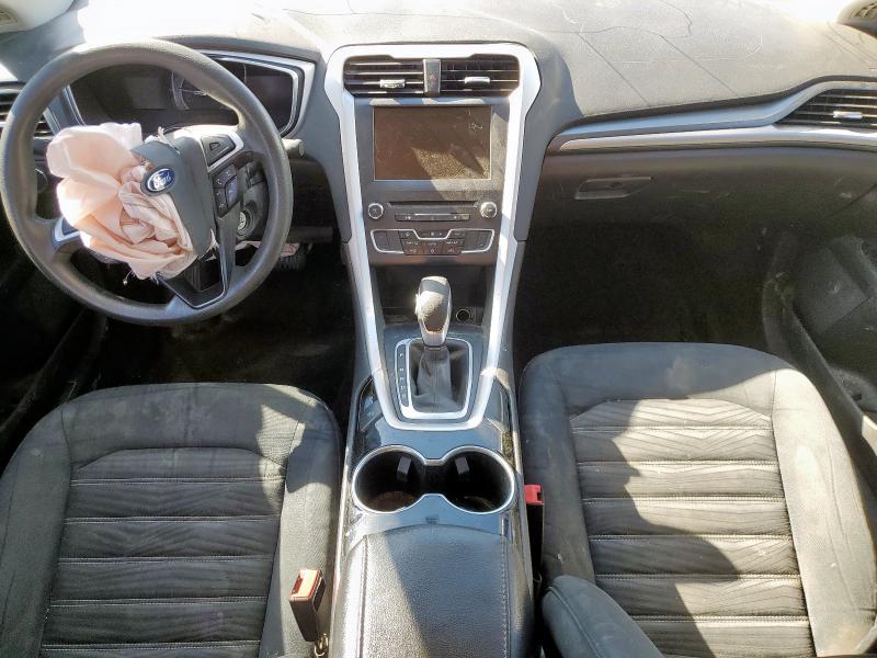 Photo 8 from auction – 2016 FORD FUSION SE with VIN 3FA6P0H74GR186066