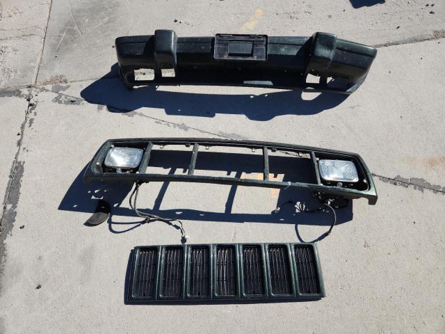 Photo 13 from auction – 1998 JEEP CHEROKEE with VIN 1J4FJ68S5WL152521