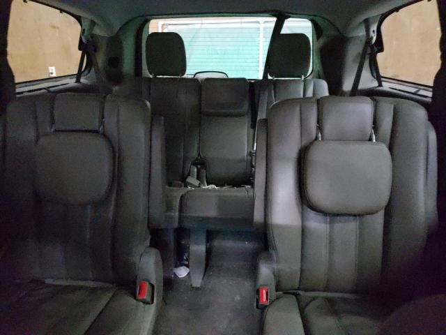 Photo 10 from auction – 2015 CHRYSLER TOWN & COU with VIN 2C4RC1BG3FR662782