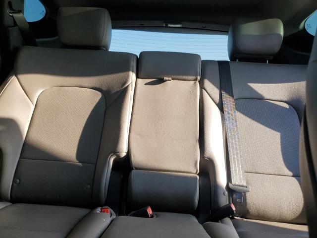 Photo 10 from auction – 2018 HYUNDAI SANTA FE S with VIN 5NMZU3LB5JH066989