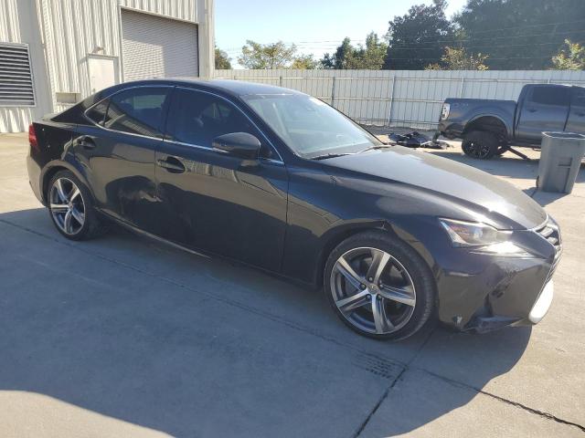 Photo 4 from auction – 2017 LEXUS IS 200T with VIN JTHBA1D27H5048485
