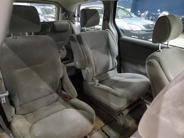 Photo 11 from auction – 2005 TOYT SIENNA LE with VIN 5TDBA23C05S048531
