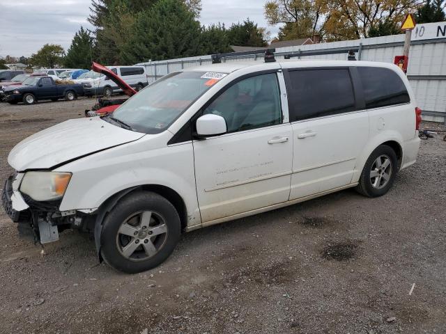 DODGE GRAND CARA 2011 with VIN 2D4RN5DG2BR725835 - Photo from auction