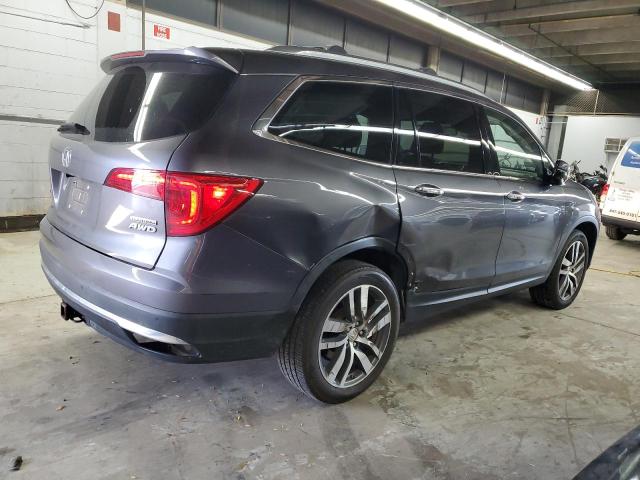 Photo 3 from auction – 2017 HONDA PILOT TOUR with VIN 5FNYF6H99HB039173
