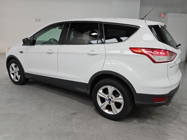Photo 2 from auction – 2016 FORD ESCAPE SE with VIN 1FMCU9GX0GUB10733