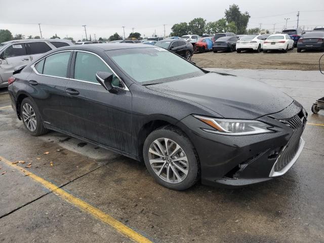 Photo 4 from auction – 2022 LEXUS ES 300H BA with VIN 58ACA1C11NU025062