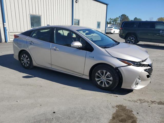 Photo 4 from auction – 2020 TOYOTA PRIUS PRIM with VIN JTDKARFP0L3132516