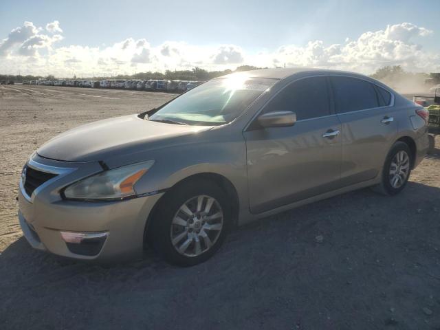 NISSAN ALTIMA 2.5 2014 with VIN 1N4AL3AP0EN255062 - Photo from auction
