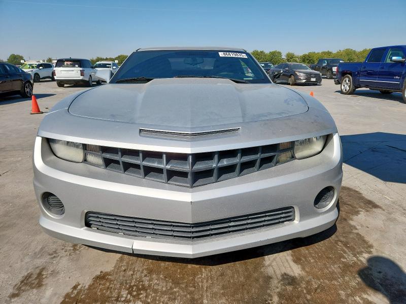Photo 5 from auction – 2011 CHEVROLET CAMARO LS with VIN 2G1FA1ED1B9151570