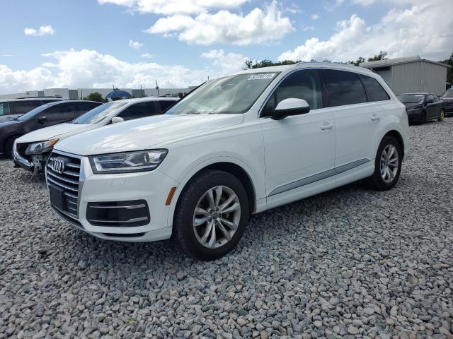 AUDI Q7 PREMIUM 2017 with VIN WA1AABF71HD041530 - Photo from auction