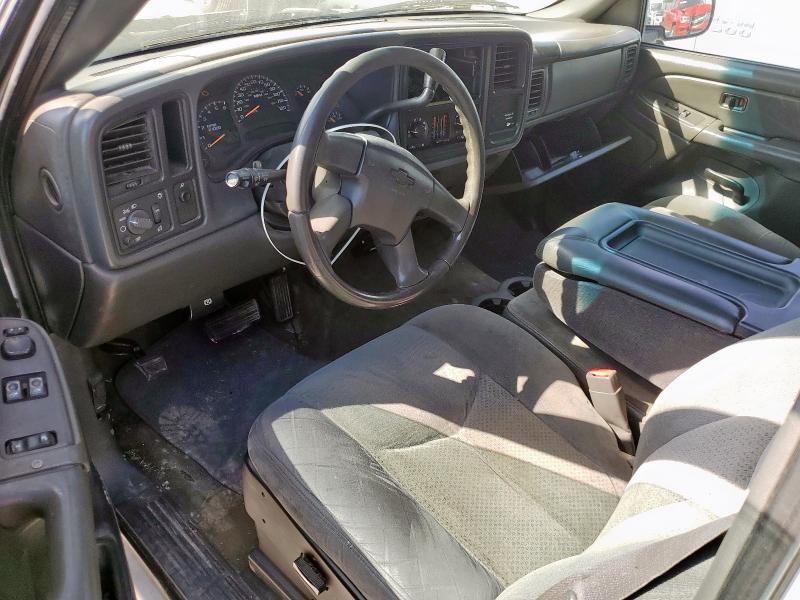 Photo 8 from auction – 2004 CHEVROLET SILVERADO with VIN 2GCEC19T941300727