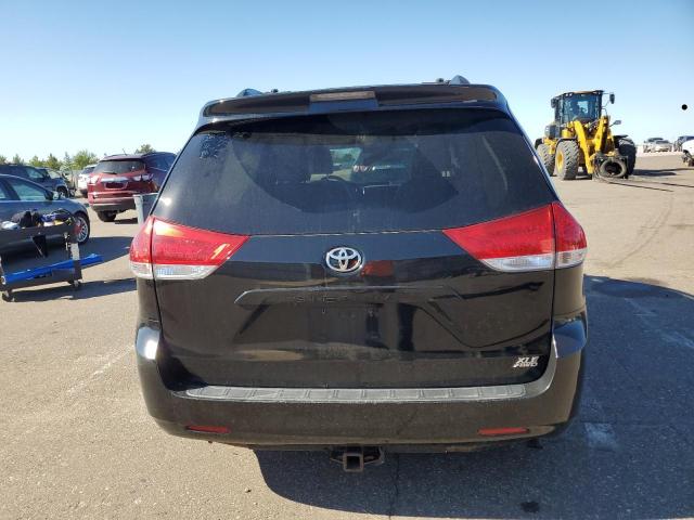 Photo 6 from auction – 2013 TOYOTA SIENNA XLE with VIN 5TDDK3DC3DS066188