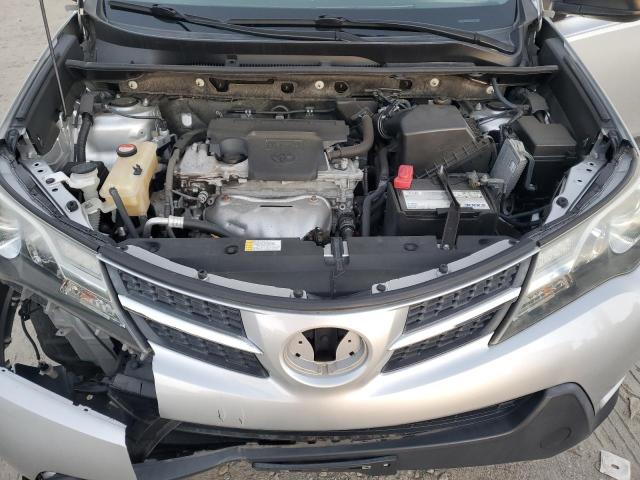 Photo 12 from auction – 2015 TOYOTA RAV4 LE with VIN JTMZFREV3FD080068
