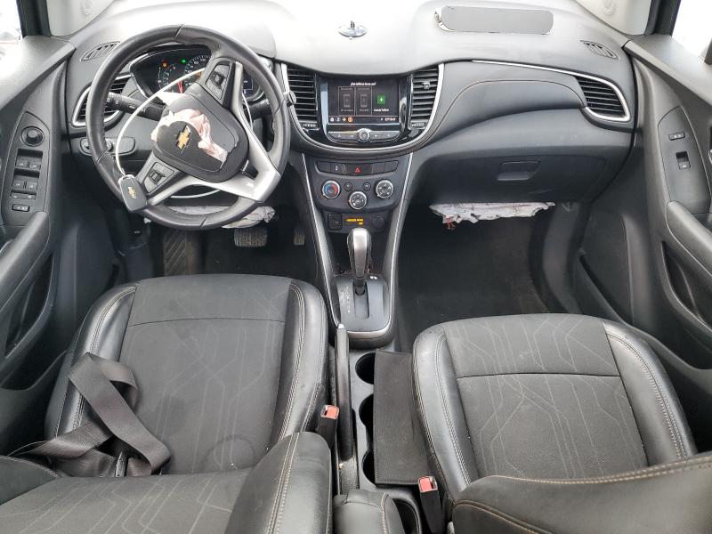 Photo 8 from auction – 2020 CHEVROLET TRAX 1LT with VIN 3GNCJLSB6LL242770