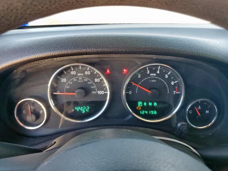 Photo 9 from auction – 2013 JEEP WRANGLER U with VIN 1C4BJWDG1DL652677