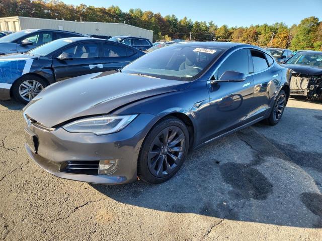 TESLA MODEL S 2018 with VIN 5YJSA1E22JF285700 - Photo from auction
