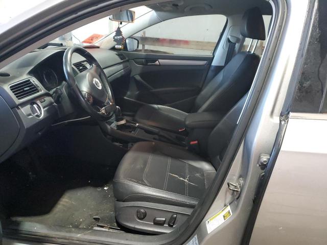 Photo 7 from auction – 2014 VOLKSWAGEN PASSAT S with VIN 1VWAT7A31EC022976