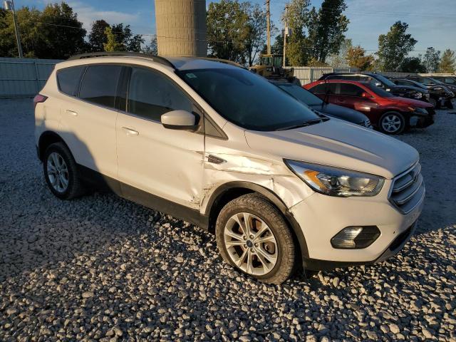 Photo 4 from auction – 2018 FORD ESCAPE SEL with VIN 1FMCU9HD5JUB41598