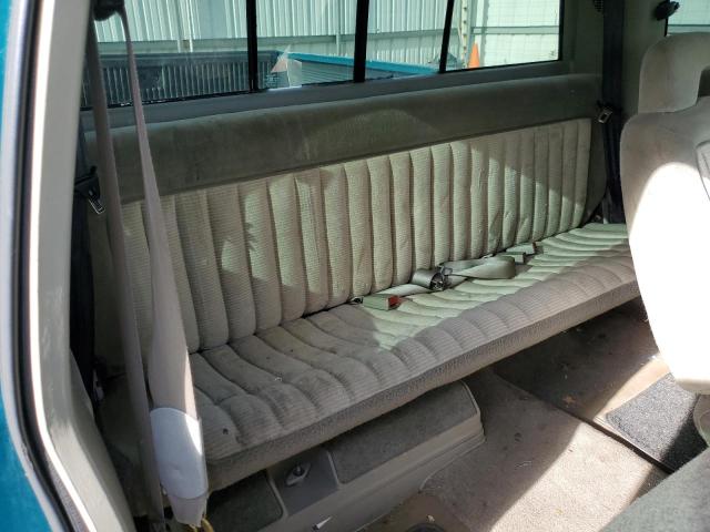 Photo 10 from auction – 1994 CHEVROLET GMT-400 C1 with VIN 2GCEC19H1R1128485