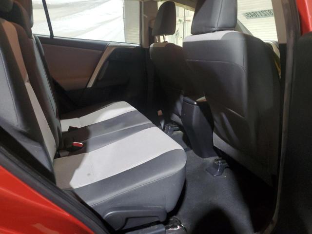 Photo 11 from auction – 2015 TOYOTA RAV4 LE with VIN JTMBFREV3FJ026935