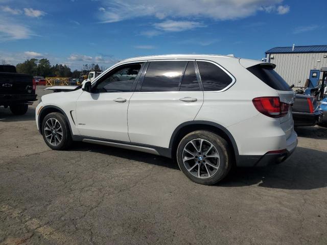Photo 2 from auction – 2017 BMW X5 XDRIVE3 with VIN 5UXKR0C33H0X80476