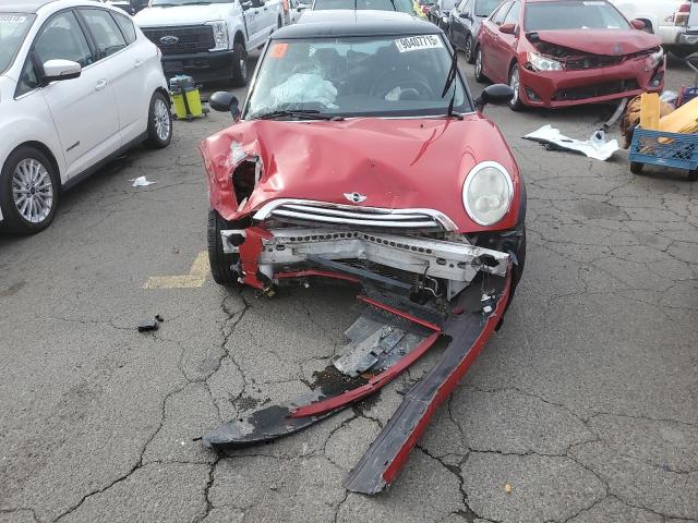 Photo 5 from auction – 2005 MINI COOPER with VIN WMWRC33415TJ67338
