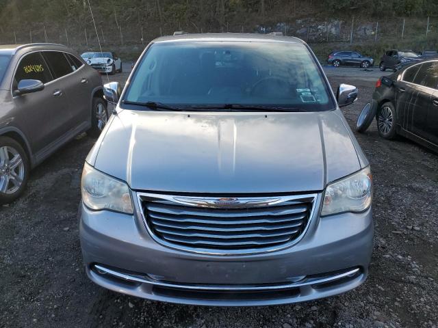Photo 5 from auction – 2016 CHRYSLER TOWN & COU with VIN 2C4RC1CG6GR283677
