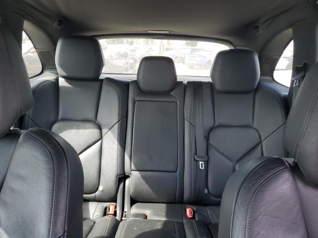 Photo 10 from auction – 2012 PORSCHE CAYENNE with VIN WP1AA2A27CLA04836