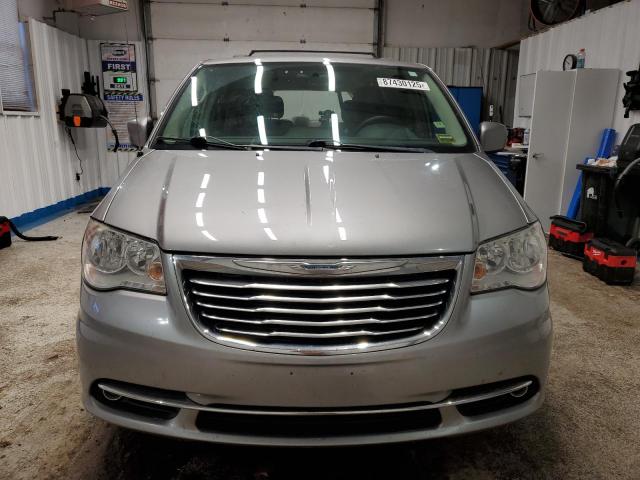 Photo 5 from auction – 2016 CHRYSLER TOWN & COU with VIN 2C4RC1BG1GR157793