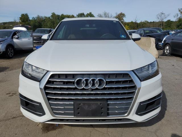 Photo 5 from auction – 2019 AUDI Q7 PREMIUM with VIN WA1LHAF72KD045463