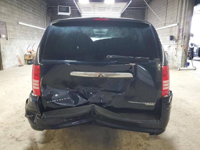 Photo 6 from auction – 2010 CHRYSLER TOWN & COU with VIN 2A4RR5D19AR494972