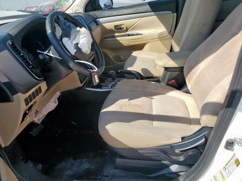 Photo 7 from auction – 2018 MITSUBISHI OUTLANDER SE with VIN JA4AD3A30JZ031940