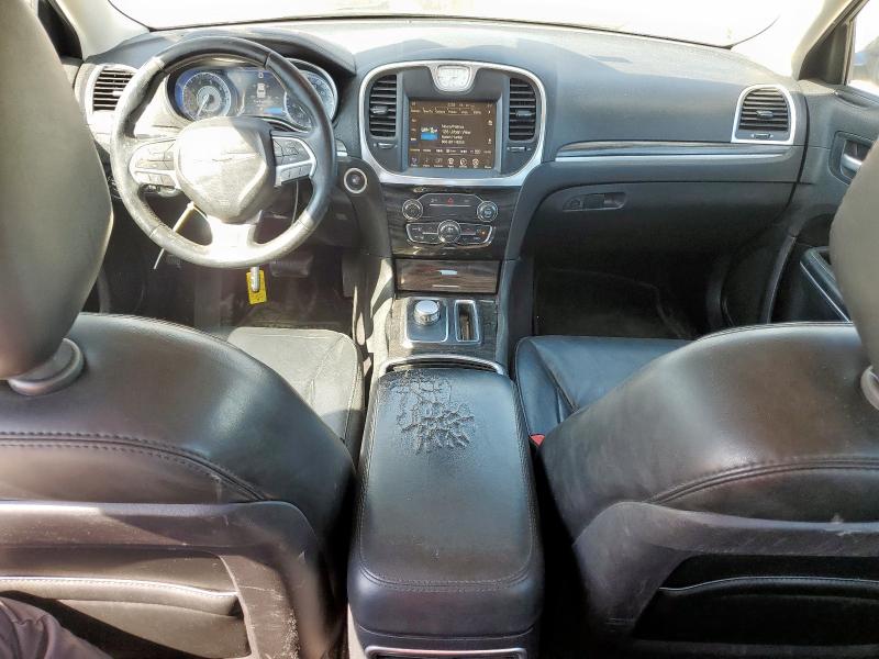 Photo 8 from auction – 2016 CHRYSLER 300 LIMITE with VIN 2C3CCAAG2GH348950