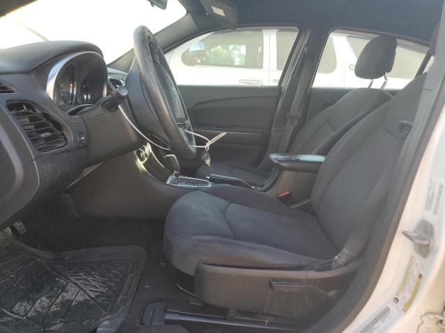 Photo 7 from auction – 2012 CHRYSLER 200 LX with VIN 1C3CCBAB4CN222682