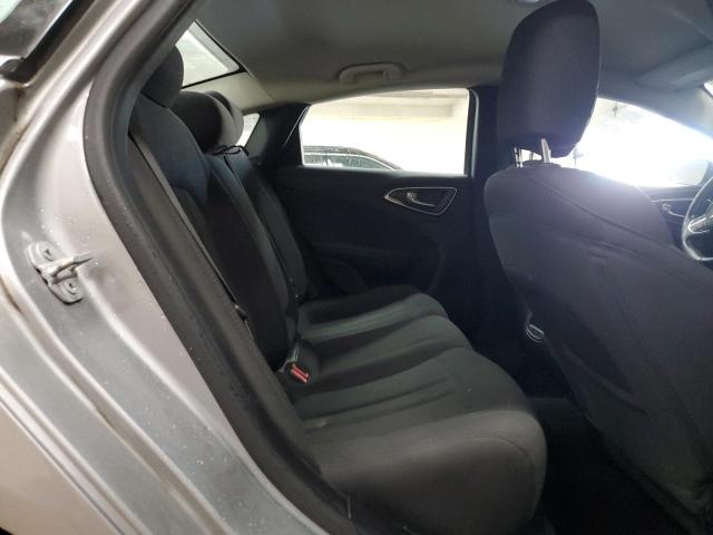 Photo 10 from auction – 2015 CHRYSLER 200 LIMITE with VIN 1C3CCCAB0FN675563