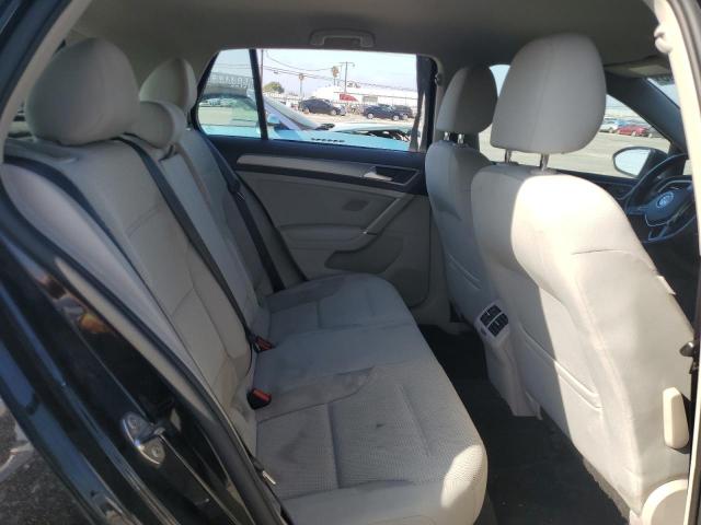 Photo 11 from auction – 2017 VOLKSWAGEN GOLF S with VIN 3VW117AU9HM030793