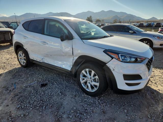Photo 4 from auction – 2019 HYUNDAI TUCSON SE with VIN KM8J2CA40KU073149