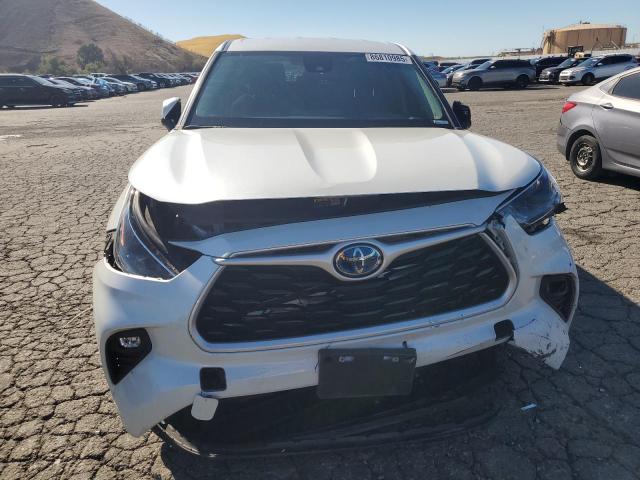 Photo 5 from auction – 2023 TOYOTA HIGHLANDER with VIN 5TDBBRCH2PS564667