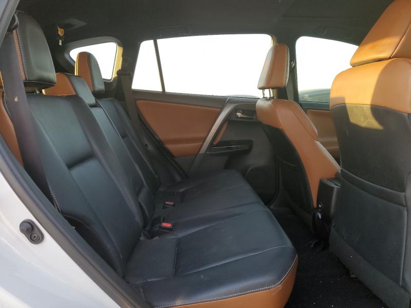 Photo 11 from auction – 2016 TOYOTA RAV4 SE with VIN 2T3NFREV9GW293402