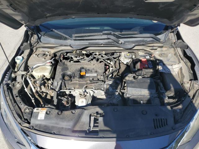 Photo 11 from auction – 2017 HONDA CIVIC LX with VIN 2HGFC2F5XHH552081