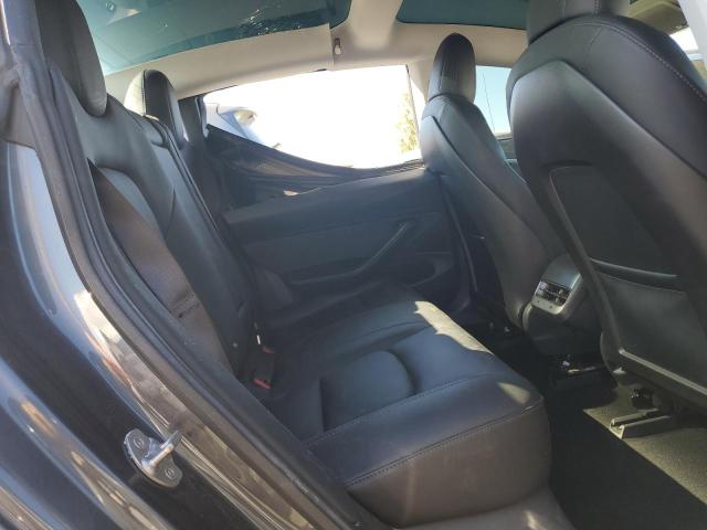 Photo 10 from auction – 2018 TESLA MODEL 3 with VIN 5YJ3E1EA0JF048803