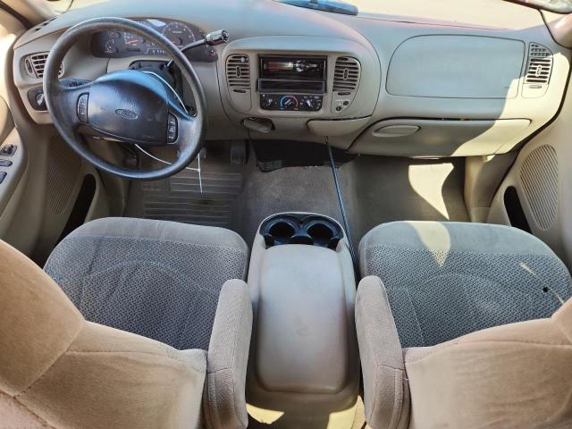 Photo 8 from auction – 2000 FORD F150 with VIN 1FTRX07L7YKA25495