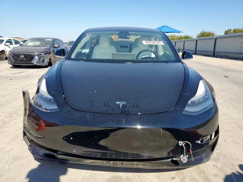 Photo 5 from auction – 2018 TESLA MODEL 3 with VIN 5YJ3E1EB8JF099152
