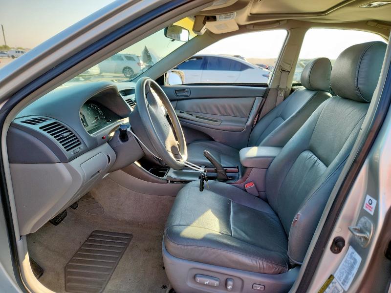 Photo 7 from auction – 2004 TOYOTA CAMRY LE with VIN 4T1BF32K04U063097