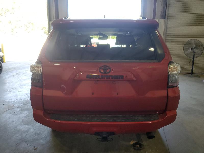 Photo 6 from auction – 2023 TOYOTA 4RUNNER SE with VIN JTENU5JR2P6183666