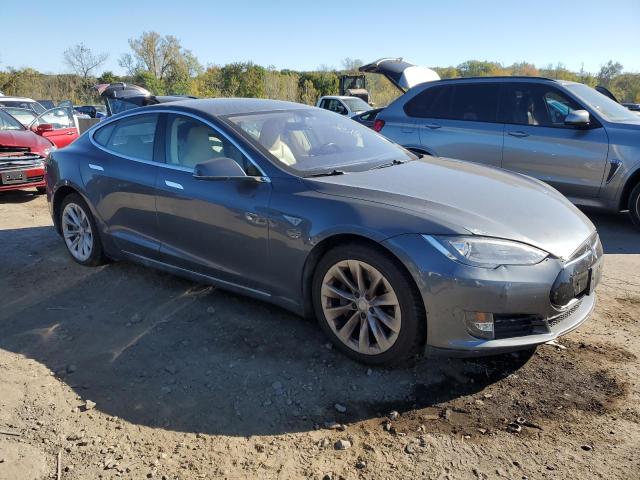 Photo 4 from auction – 2013 TESLA MODEL S with VIN 5YJSA1CN2DFP22399